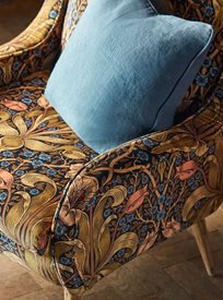 William Morris & Co Spring Thicket Tyg