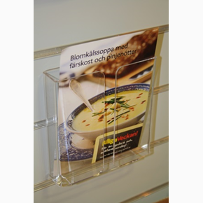 Broschyrhållare för spårpanel