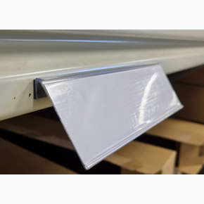 Vinklad etiketthållare, magnet, 60x210/27, 25-pack
