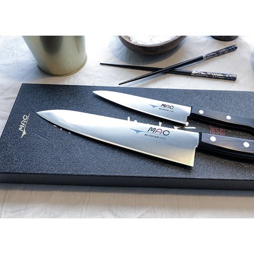 Knivset med två knivar i presentförpackning