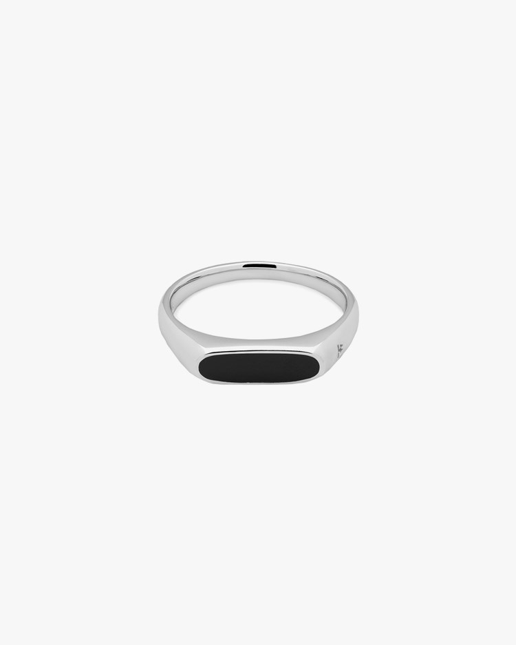 Tom Wood Mario Ring Black Onyx