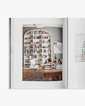 Book A Frame For Life / Studio Ilse