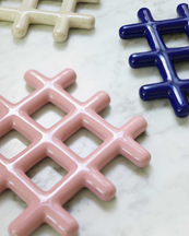 &Klevering Trivet Grid Pink