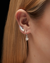 Maria Nilsdotter Tiny Claw Pearl Earring Silver