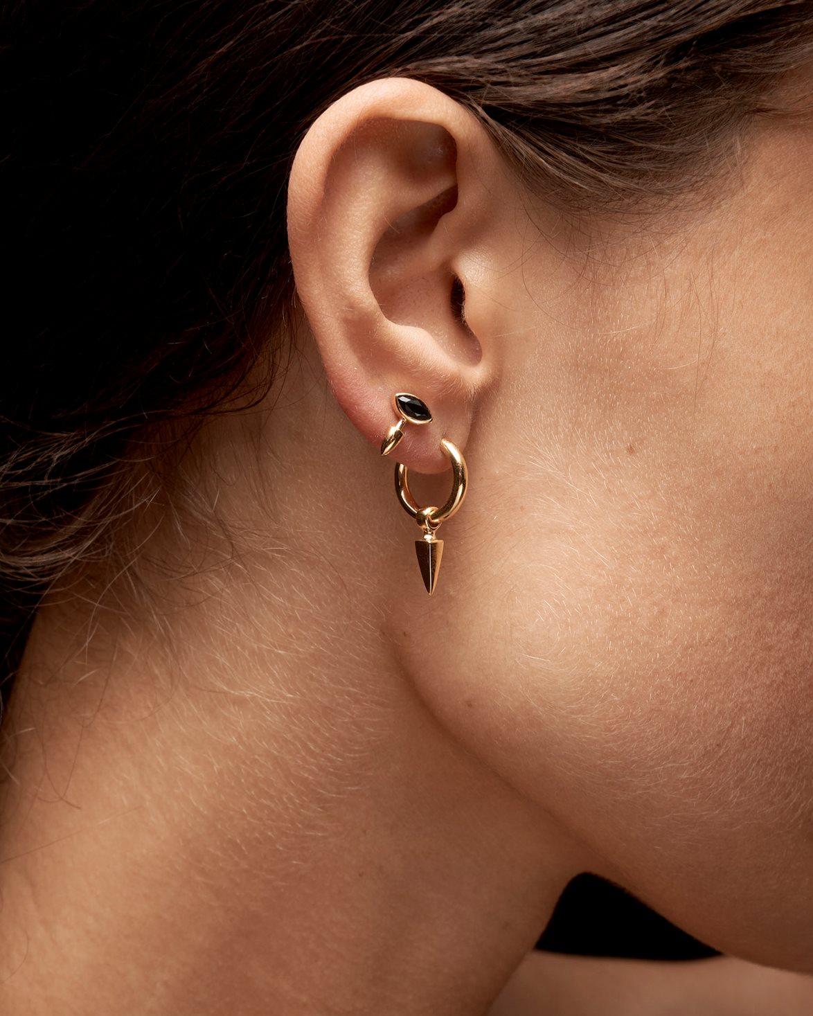 Maria Nilsdotter Tiny Poison Arrow Earring Gold Vallgatan 12 Maria Nilsdotter Tiny Poison Arrow Earring Gold Vallgatan 12