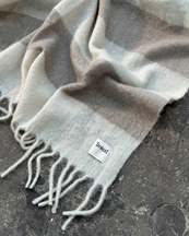 Tinted Hemple Wool Blanket Beige/Off White