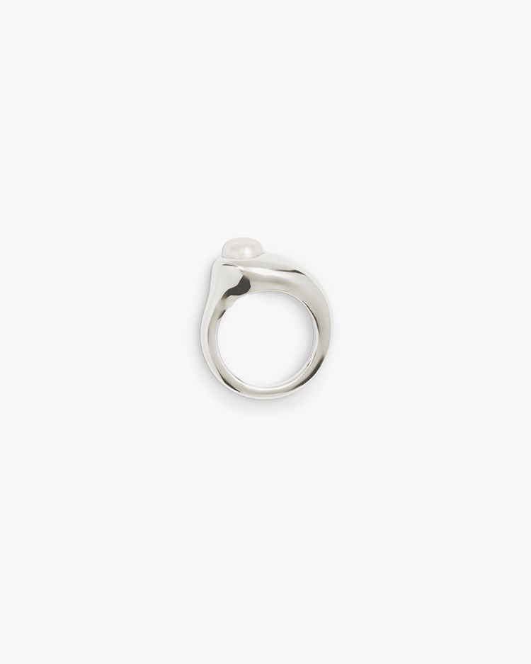 Ragbag Dualism Freshwater Pearl Ring Silver