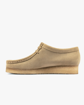 Clarks Wallabee. D Maple Suede