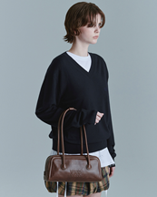 MARGESHERWOOD Soft Baguette Bag Washed Brown