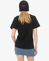 Carne Bollente Chic Cheek In Paris T-Shirt Black