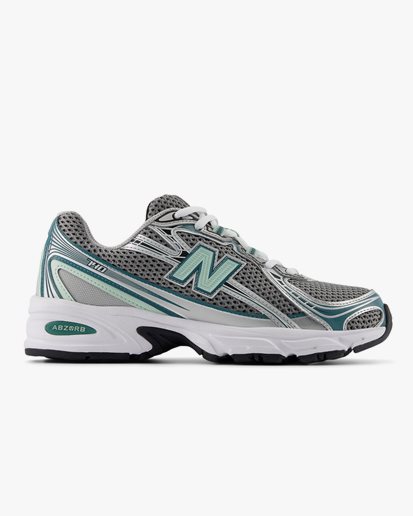 New Balance 740 New Spruce