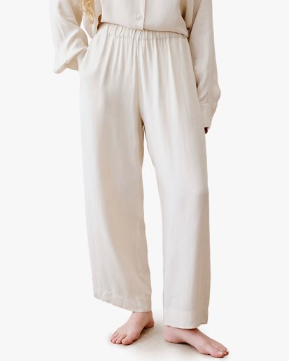 A Part of the art Airy Pants Creme