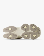 New Balance 9060 Mushroom