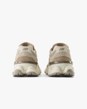 New Balance 9060 Mushroom