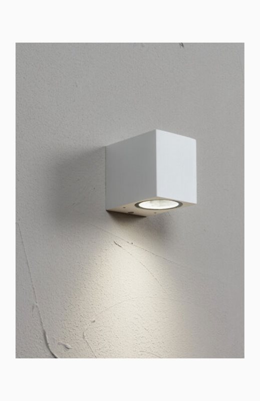 AIRAM Vägglampa Sund nedåtriktat ljus IP44 GU10 GLC Vit