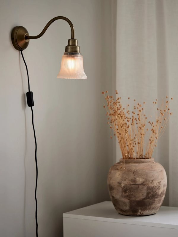 PR Home Emmi Vägglampa Antikmässing 34cm