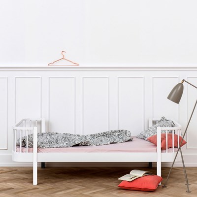 Oliver Furniture Säng Wood Collection White
