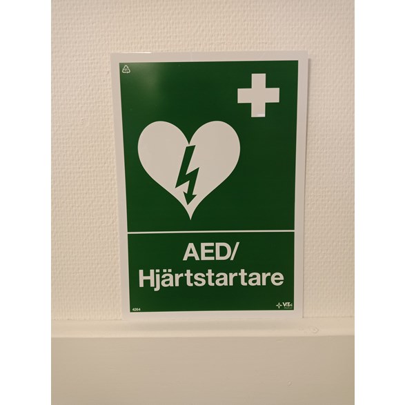 Skylt, AED,ILCOR, plastskylt, A4