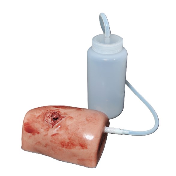 Attrapp, sårskada, skottskada. inkl flaska, slang, blod