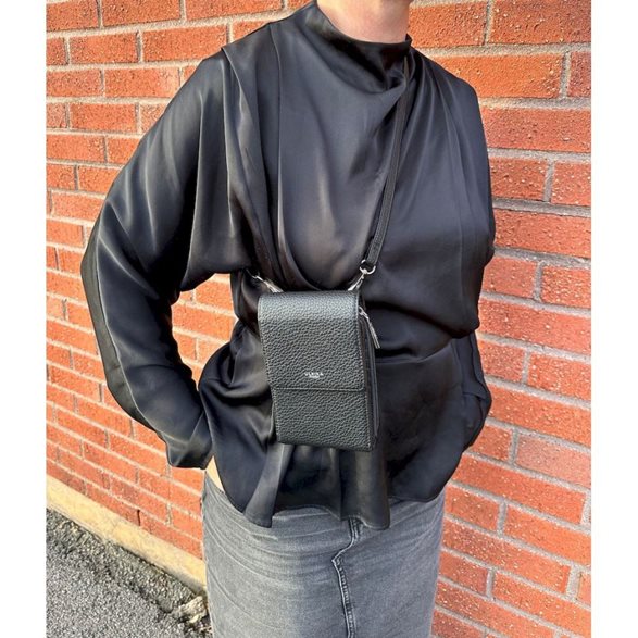 Ulrika Mobilväska 19X11x4  Svart