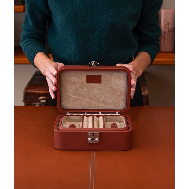 Jewellery Box Soft Corners M