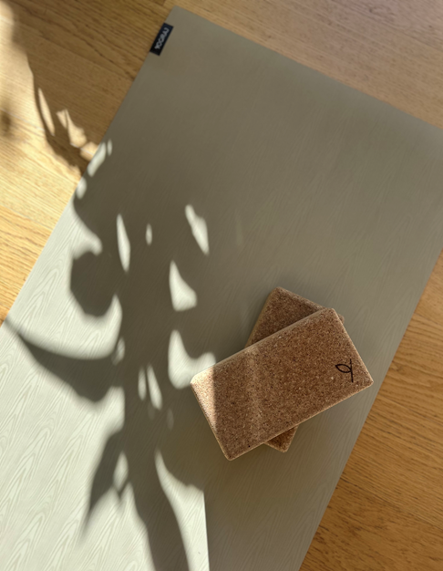 Yogamatta Organic Lite mat 4 mm, Natural - Yogiraj