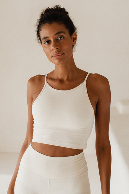 Yogatopp Ester Bamboo Built-in Bra Crop Top, Oatmeal - Studio K