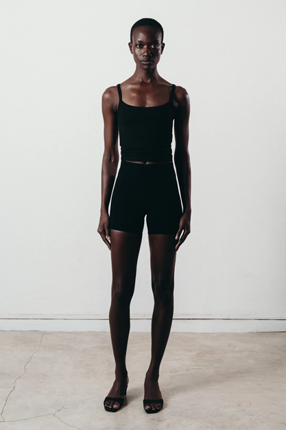 Yogatopp Mové Cami, Black - Studio K