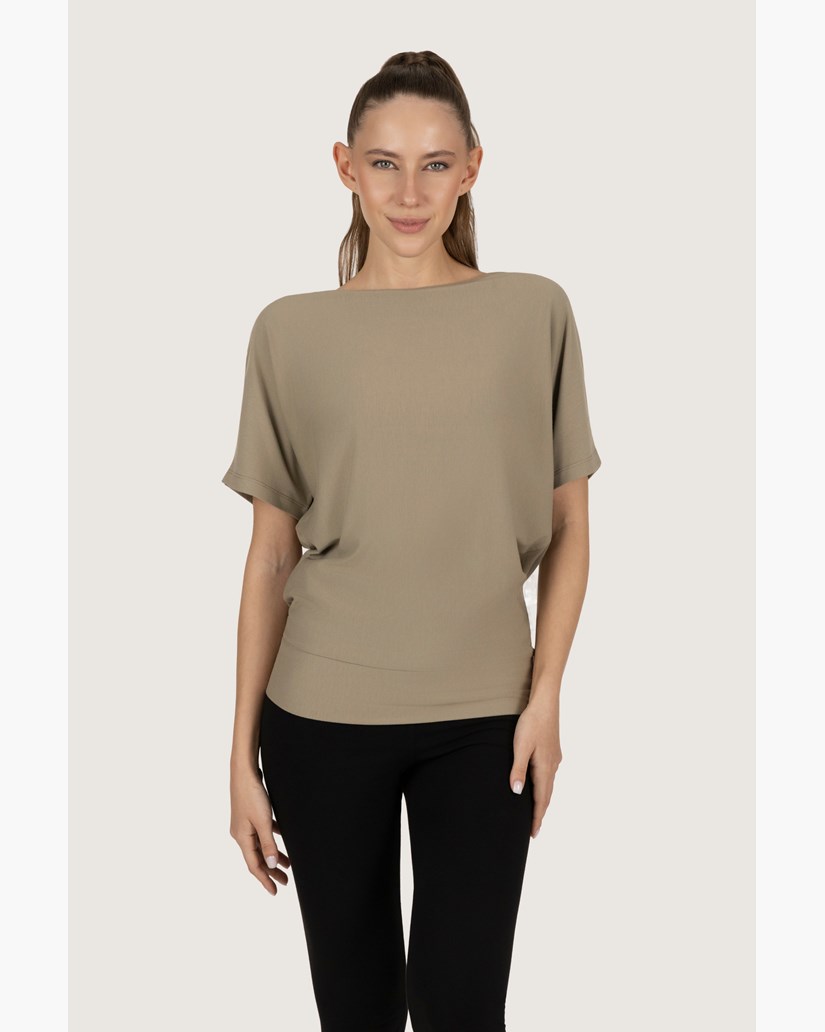 Yogatopp Budhi Short Sleeve Top, Fern - Urban Goddess