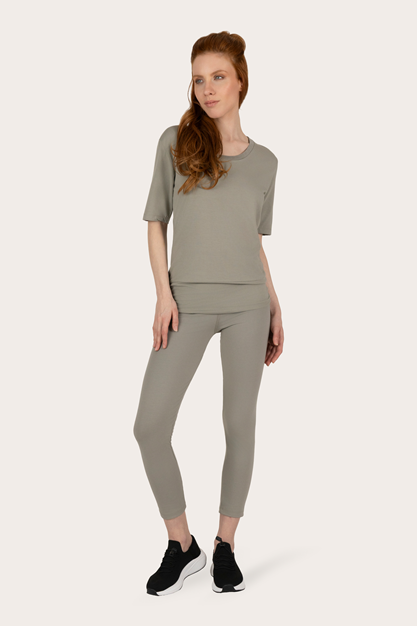 Yogatopp Kami Tee, Smokey Quartz - Urban Goddess