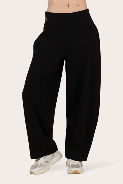 Yogabyxor Dhara Pants, Onyx Black - Urban Goddess
