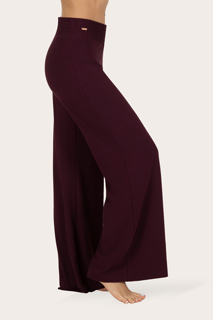 Yogabyxor Flow Summer Pants, Fig - Urban Goddess