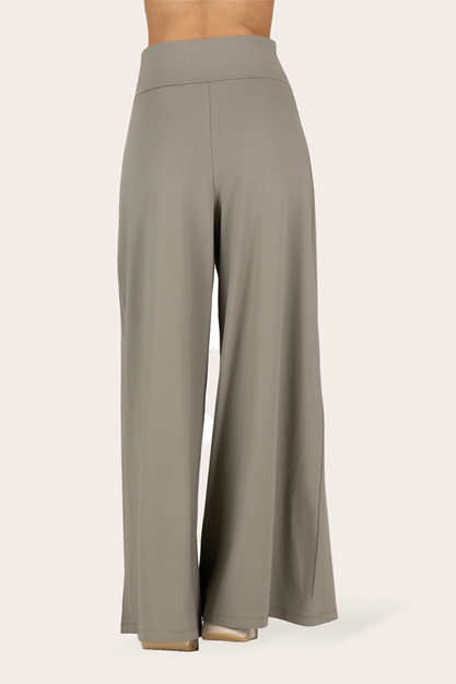 Yogabyxor Nyx Wide Pants, Smokey Quartz - Urban Goddess