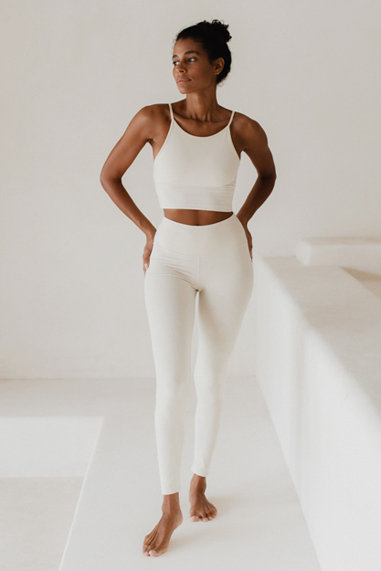 Yogatopp Ester Bamboo Built-in Bra Crop Top, Oatmeal - Studio K