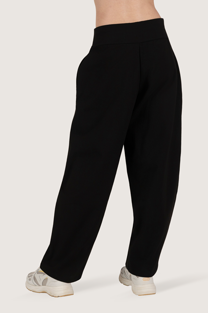 Yogabyxor Dhara Pants, Onyx Black - Urban Goddess