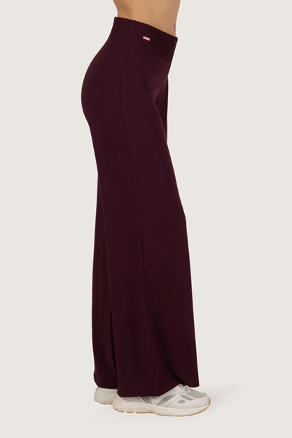 Yogabyxor Flow Summer Pants, Fig - Urban Goddess