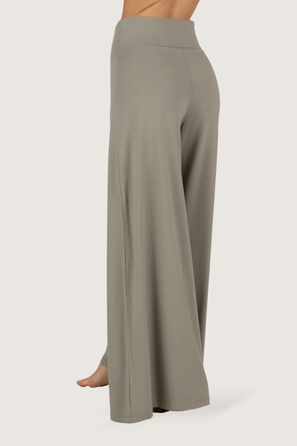 Yogabyxor Nyx Wide Pants, Smokey Quartz - Urban Goddess