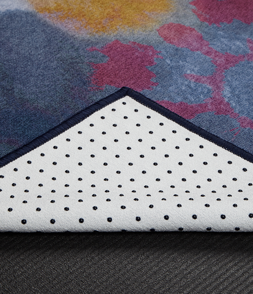 Matthandduk Yogitoes, Residence - Manduka