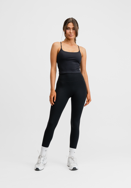 Butter Soft Singlet Black - Träningslinne Dam | Drop of Mindfulness