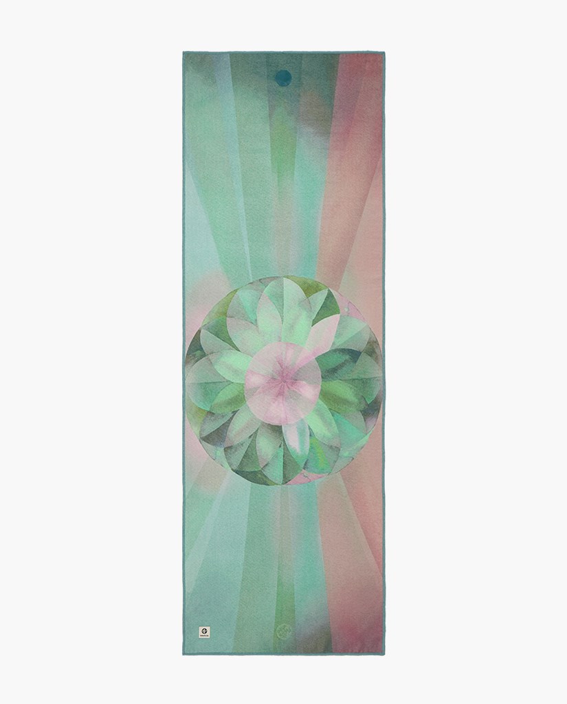 Matthandduk Yogitoes, Crystal Chakra Ray - Manduka