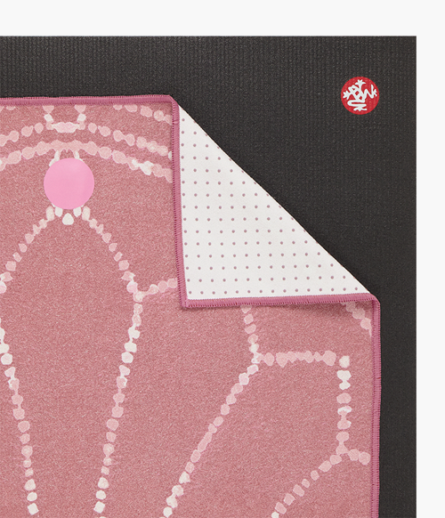 Matthandduk Yogitoes, Heart Chakra Reflection - Manduka