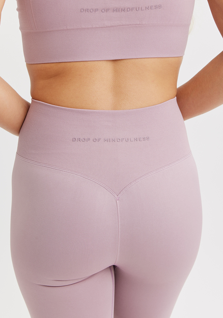 Signature Seamless Tights Luxe Purple - Träningstights Dam | Drop of Mindfulness