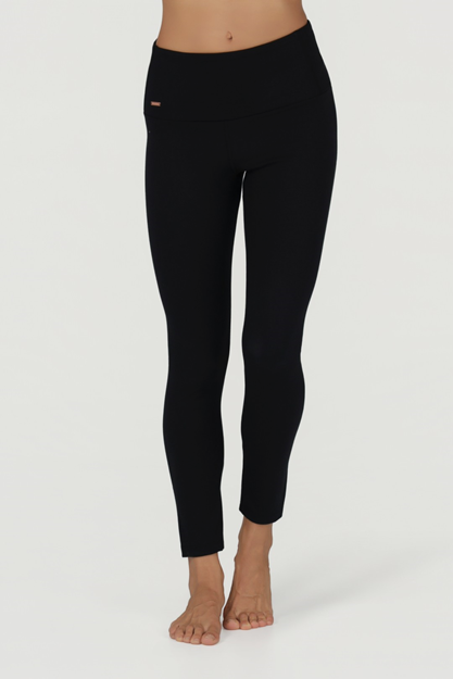Aina 7/8 Leggings - Yogatights Dam, Onyx Black | Urban Goddess