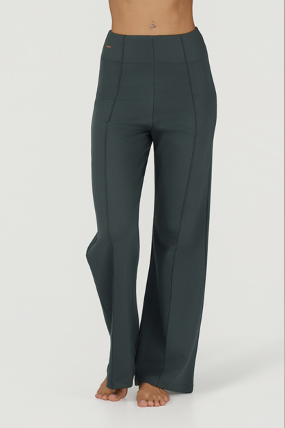 Cayha Pants - Utsvängda Yogabyxor Dam, Pinyon | Urban Goddess