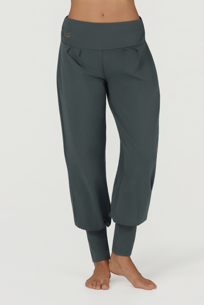 Dakini Pants - Harembyxor för Yoga Dam, Pinyon | Urban Goddess
