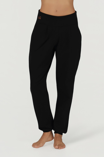 Kaya Pants - Harembyxor för Yoga Dam, Onyx Black | Urban Goddess