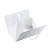 Presentbox/väska med band Vit 37 x 17 x 22,5 cm