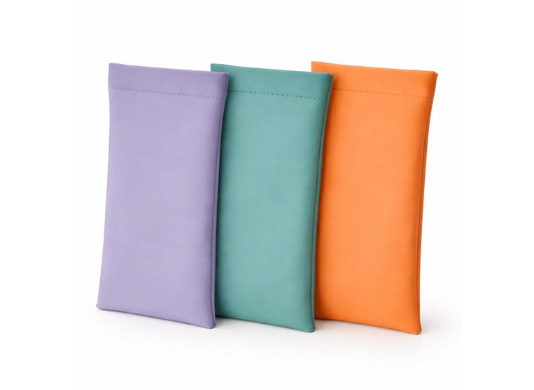 Fodral med fjäderstängning