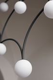 Bounce 169 taklampa, svart/opalglas