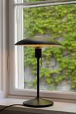 Manta Ray bordslampa, Black & Brass